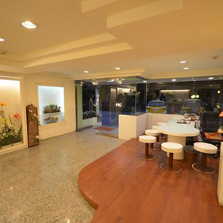 Maria Hotel Zhongzheng (Chiayi) Exterior foto