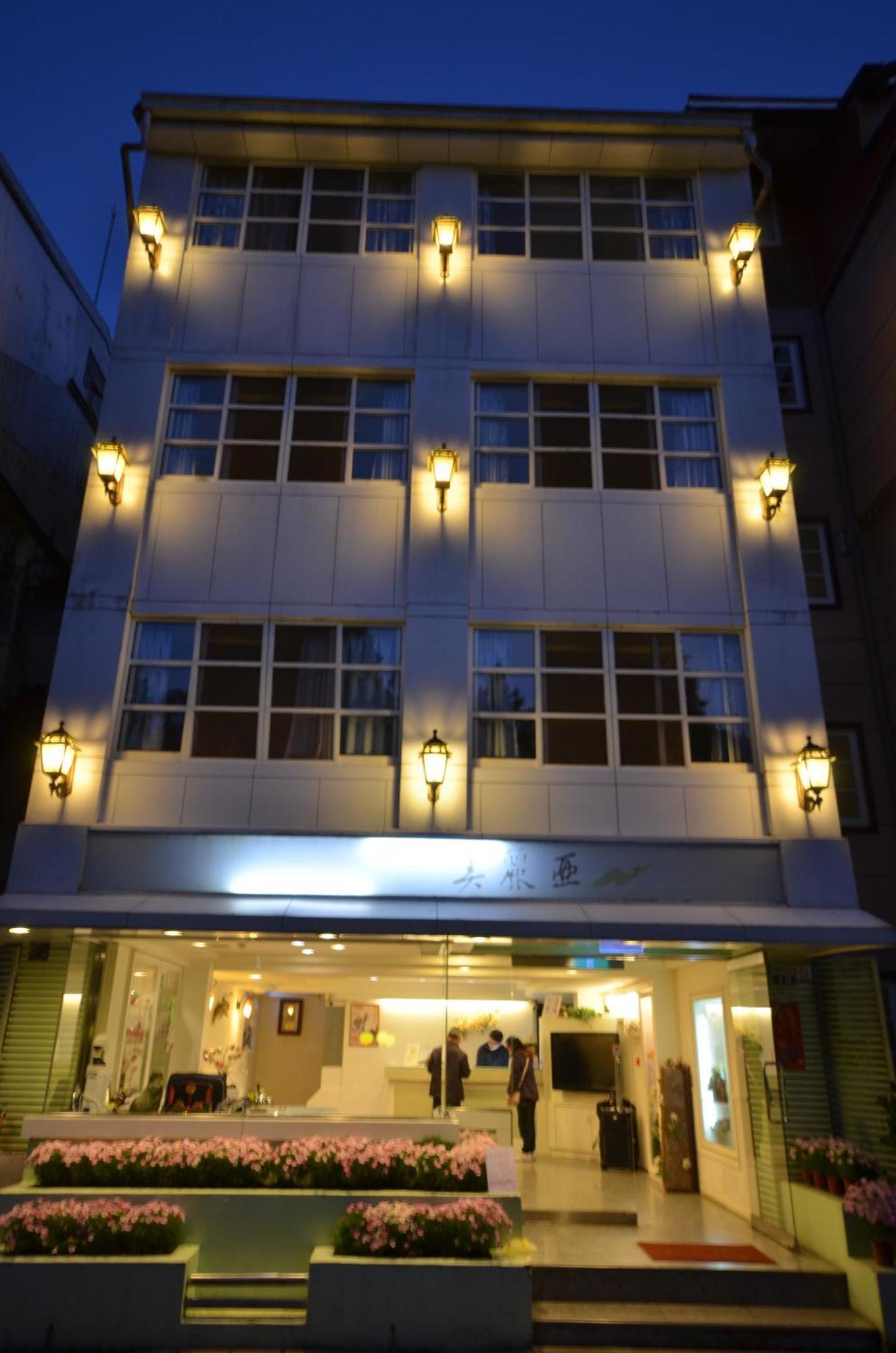 Maria Hotel Zhongzheng (Chiayi) Exterior foto